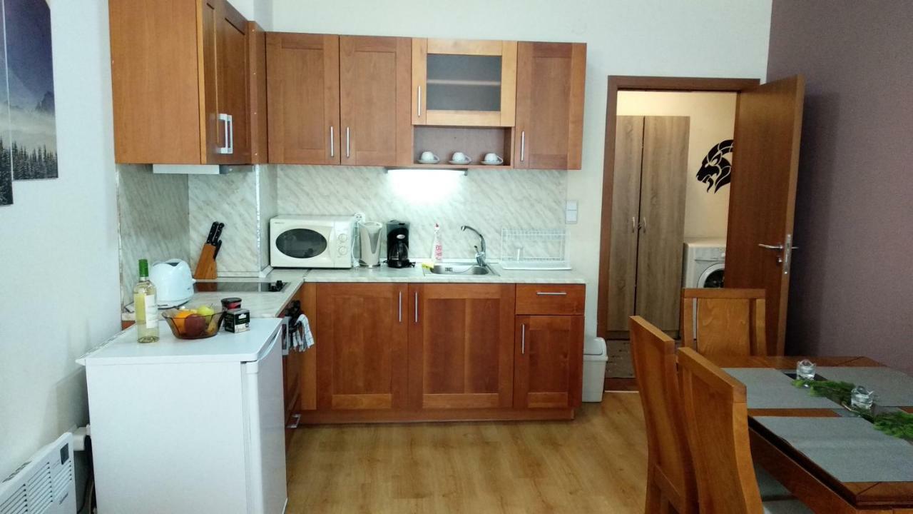Pine Tree Apartment 2 - B7 Банско Екстериор снимка